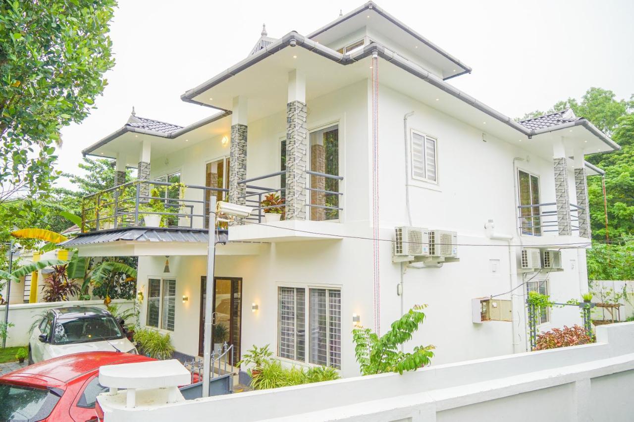 Готель Oceana Hills Residency Alappuzha Екстер'єр фото